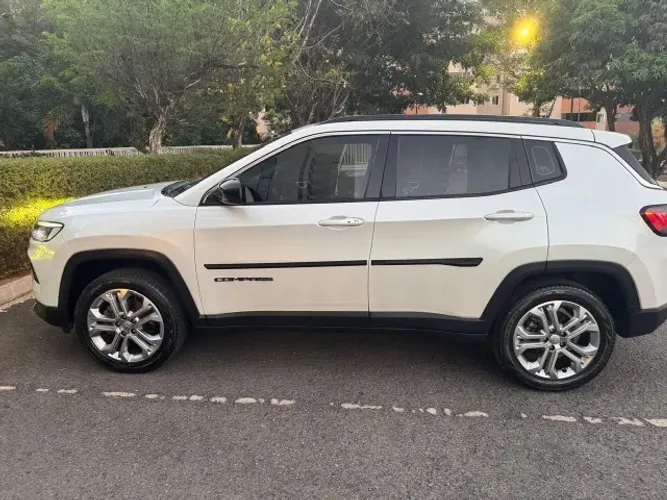 Jeep Compass Long. T270 1.3 TB 4X2 Flex AUT 2022