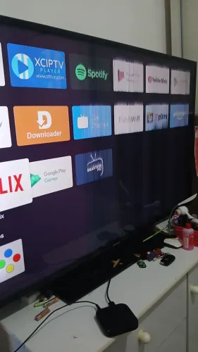 TV SAMSUNG 55 POLEGADAS  $250,00