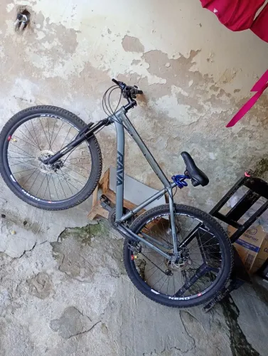 Bike aro 29 rava quadro 19 troco por celular