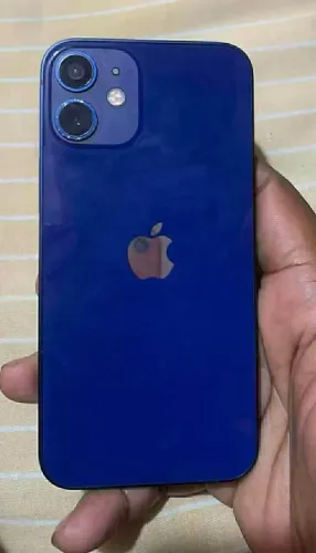Troco IPhone 12 por outro