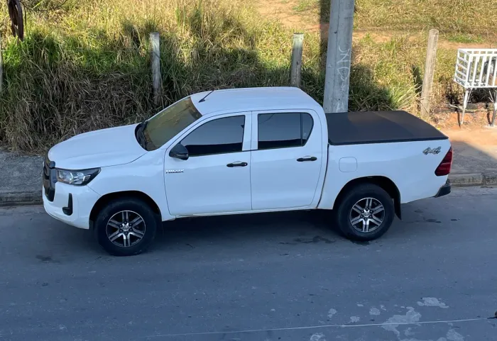 Toyota Hilux CD 4X4 2.8 Diesel Mec. 2021