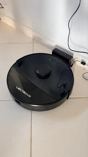 Robô aspirador Liectroux