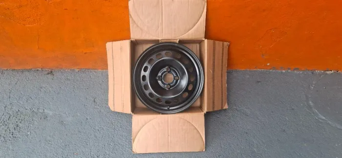 Roda Aro 15 Original Volkswagen Polo Track_Aceito Cartão