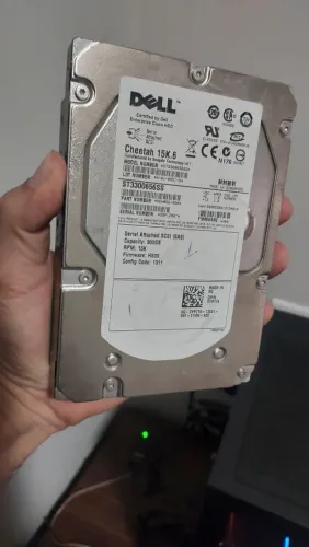 HD Dell Seagate Cheetah 15K.6 300 GB SAS Alta Velocidade(15000RPM) Não testado