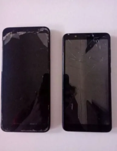 Carcaça de celular Samsung e multilaser para peças