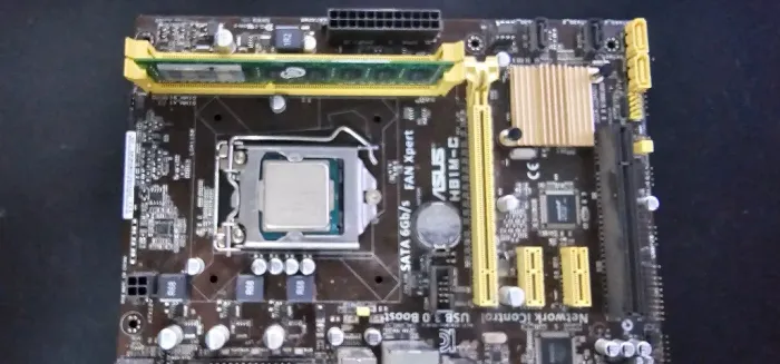 Kit Gamer Core i7 4790 - Asus H81M-C 8GB + Cooler