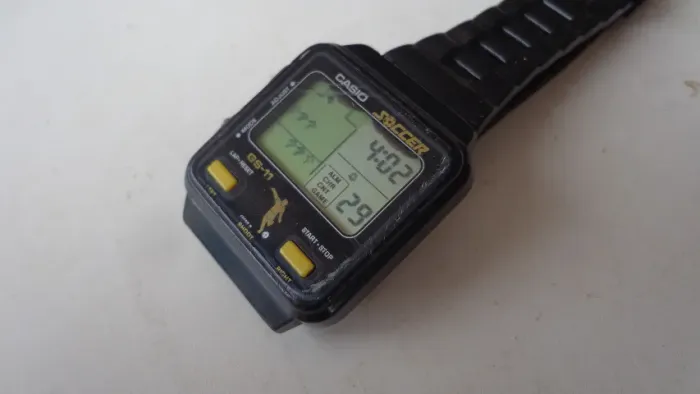 Relógio Digital Antigo Casio Game Gs-11 Funcioniando (Usado)