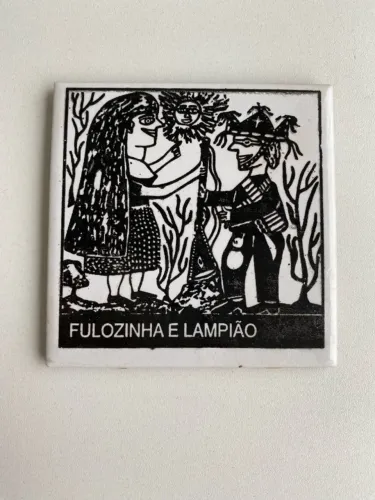 azulejo decorativo cordel. souvenir porto de galinhas pernambuco