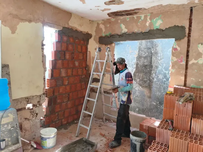 Construção/ reforma total.