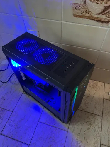 PC GAMER, RYZEN 3 2200g+ GTX 1060