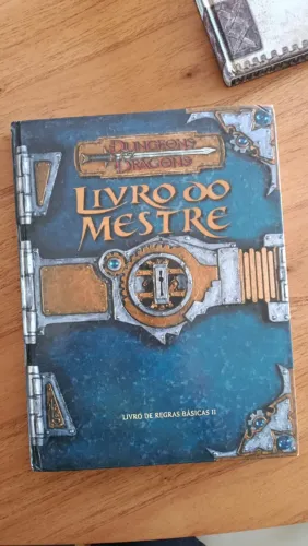 3 Livros Básicos de D&D 3ª Edição (Livro do Mestre, Livro do Jogador e Livro dos Monstros)