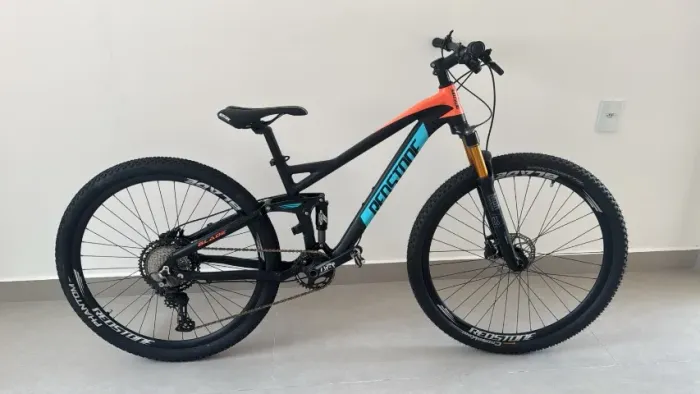 Bicicleta redstone blade full suspension freios mt200 relacao deore tamanho 15,5 