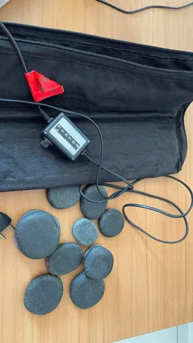 Kit de massagem com pedras quentes
