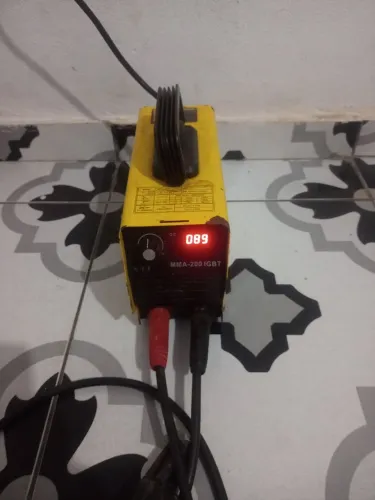 Máquina de solda