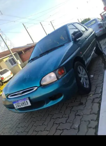 Ford Escort GL 1.8i 16V 4P 1997