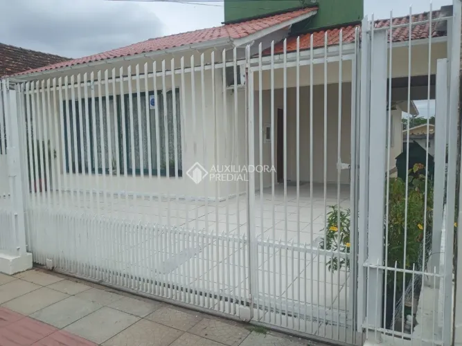 Casa a venda no Balneário/Estreito.