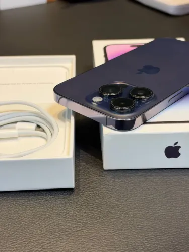 iPhone 14 Pro 256GB Roxo Profundo - Ótimo Estado