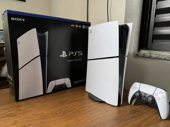 PS5 SLIM DIGITAL