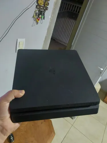 Ps4 Slim 500 GB 1 controle