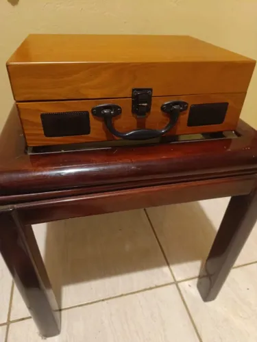 Vitrola Raveo Modelo Sonetto