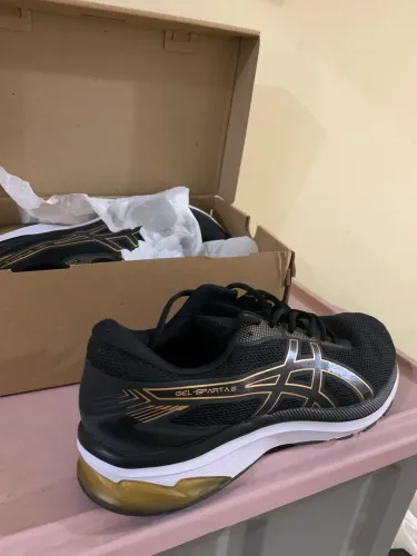 Tênis Asics Sparta Gel tam 43