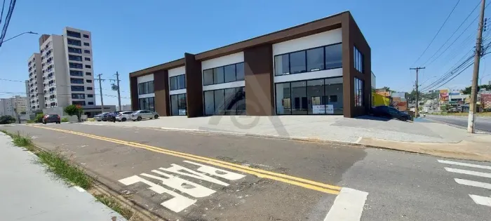 Salão para alugar em Campinas, Parque Industrial, com 846 m²