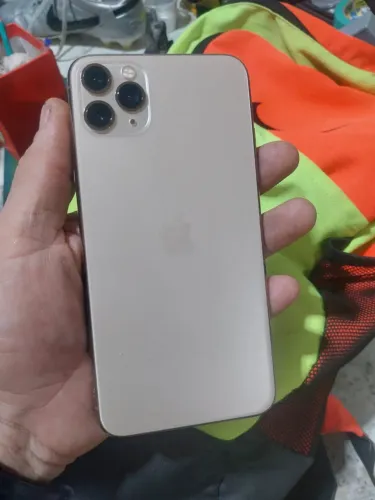 Vendo iPhone 11 Pro Max 64 g 