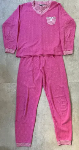 Pijama longo feminino tamanho 16 (veste 10-12 anos)