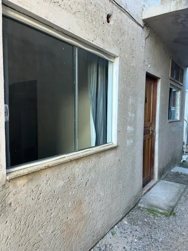Alugo apartamento no Carianos