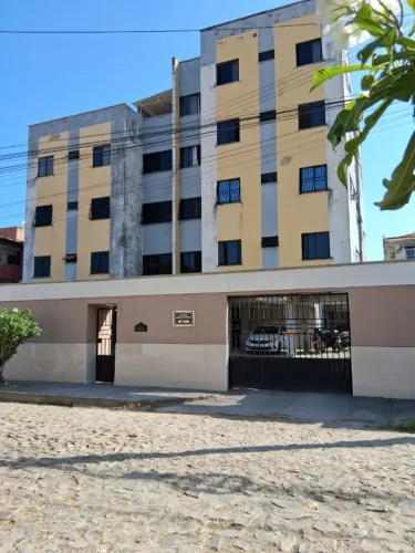 Apartamento em Carlito Pamplona, 3 quartos