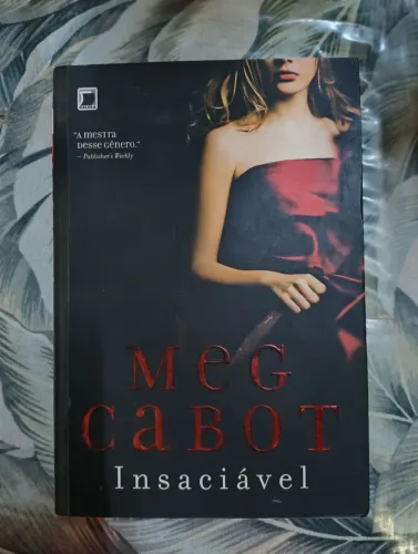 Insaciável e mordida Meg Cabot e Marcada de P.c. Castelo e Kristin Cast