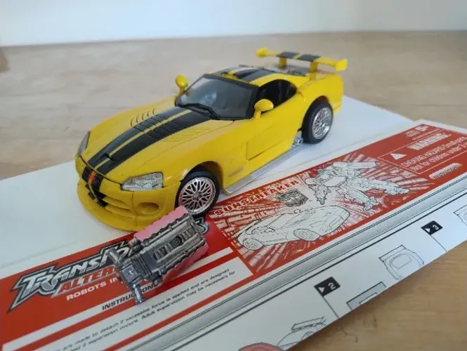 Transformers Alternators Sunstreaker - Dodge Viper SRT-10 (1:24) - Completo