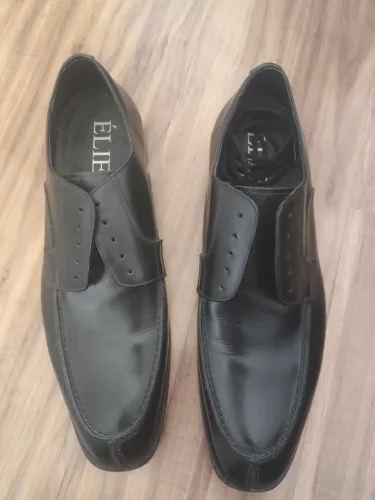 Par de Sapato marca Elie n 42