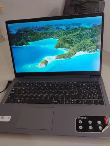 Notebook Lenovo 