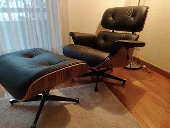 Poltrona Charles Eames