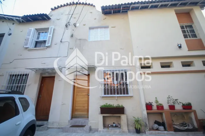 Casa em vila com 2 quartos, suíte e vaga próxima ao Parque da Aclimação