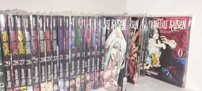 Mangá Jujutsu Kaisen completo (volumes 0 ao 29)