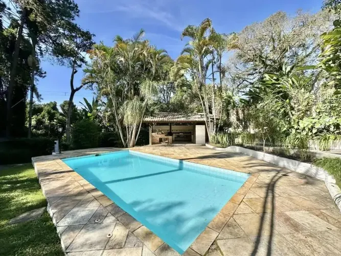 Casa à venda Condomínio Jardim Algarve na Granja Viana