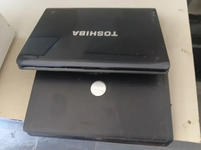 Notebook pra retirar peça