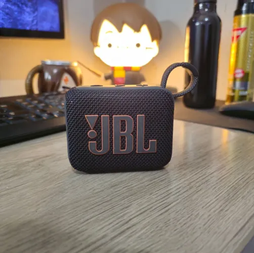 JBL Go 4