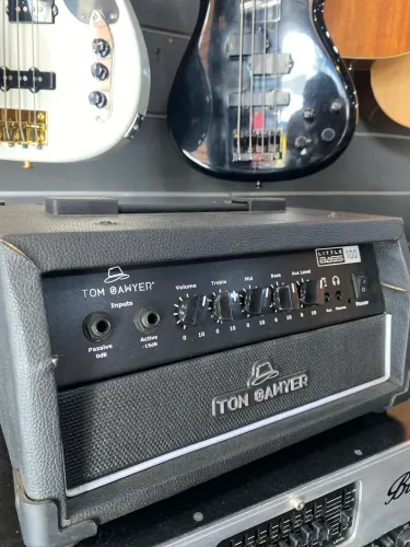 Cabeçote de baixo Tom Sawyer Bass100