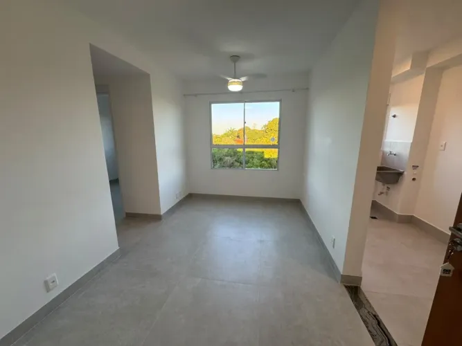 Apartamento com 2 dormitórios para alugar, 50 m² por R$ 2.050/mês - Rio Marinho - Vila Vel