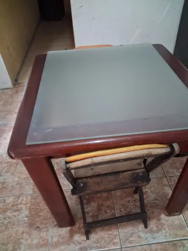 aluga-se casa mobiliada em condom fechado para 1 adulto fogao tv geladeira cama guarda rou