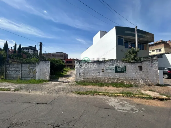 Terreno comercial no Centro