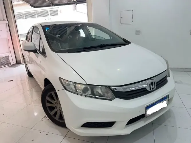 Honda Civic Sedan LXS 1.8/1.8 Flex 16V Mec. 4P 2015
