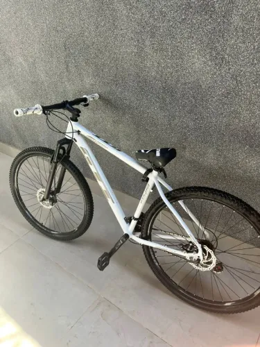 Bicicleta aro 29 GTI