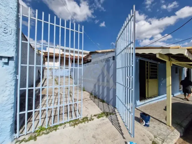 Casa à venda e para alugar em Campinas, Parque Santa Bárbara, com 3 quartos, com 104 m²