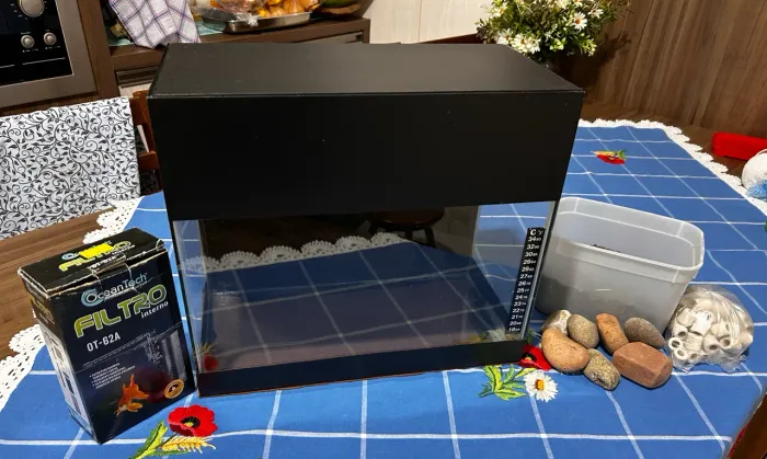 Kit aquário 13 litros - para Betta e peixes pequenos 