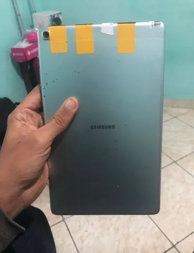 Tablet Samsung tab A usado