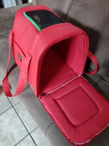 Vendo bolsa pet não é nova ok mais está em bom estado